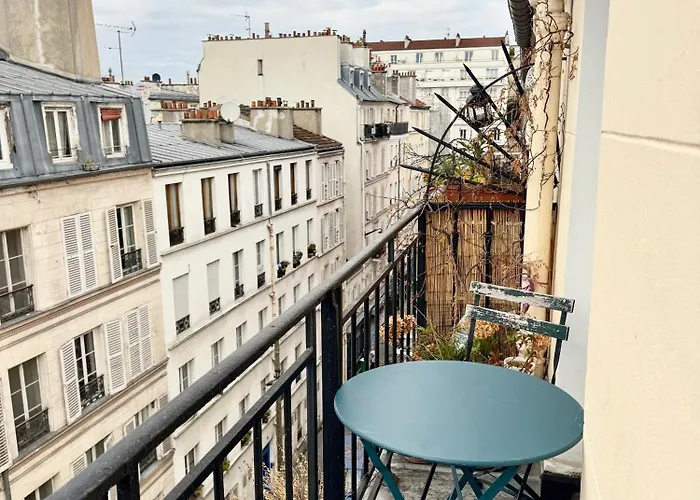 Lovely With Balcony And Spectacular Sacre-coeur View Apartamento Paris
