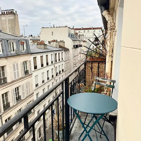 Lovely With Balcony And Spectacular Sacre-coeur View Lägenhet Paris